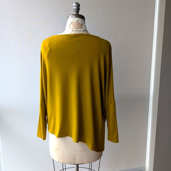Zara Chartreuse Stretch Top (M) - Picture 3 of 4